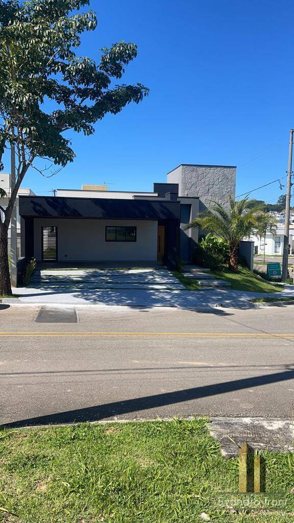 Casa, 3 quartos, 312 m² - Foto 2