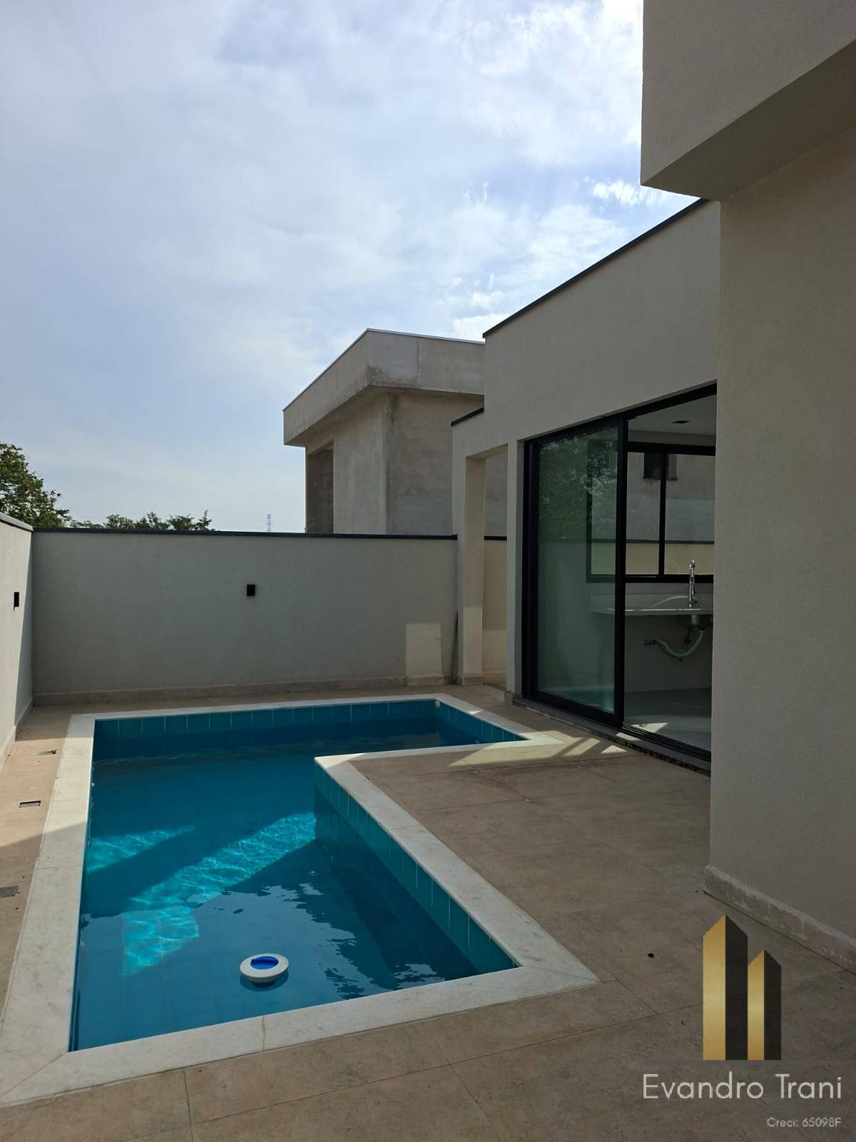 Casa à venda com 3 quartos, 300m² - Foto 13