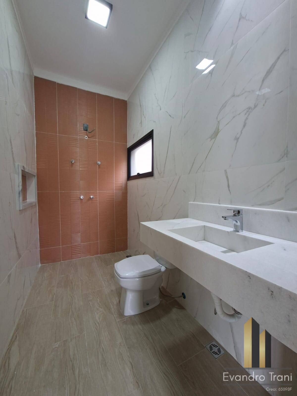 Casa à venda com 3 quartos, 300m² - Foto 17