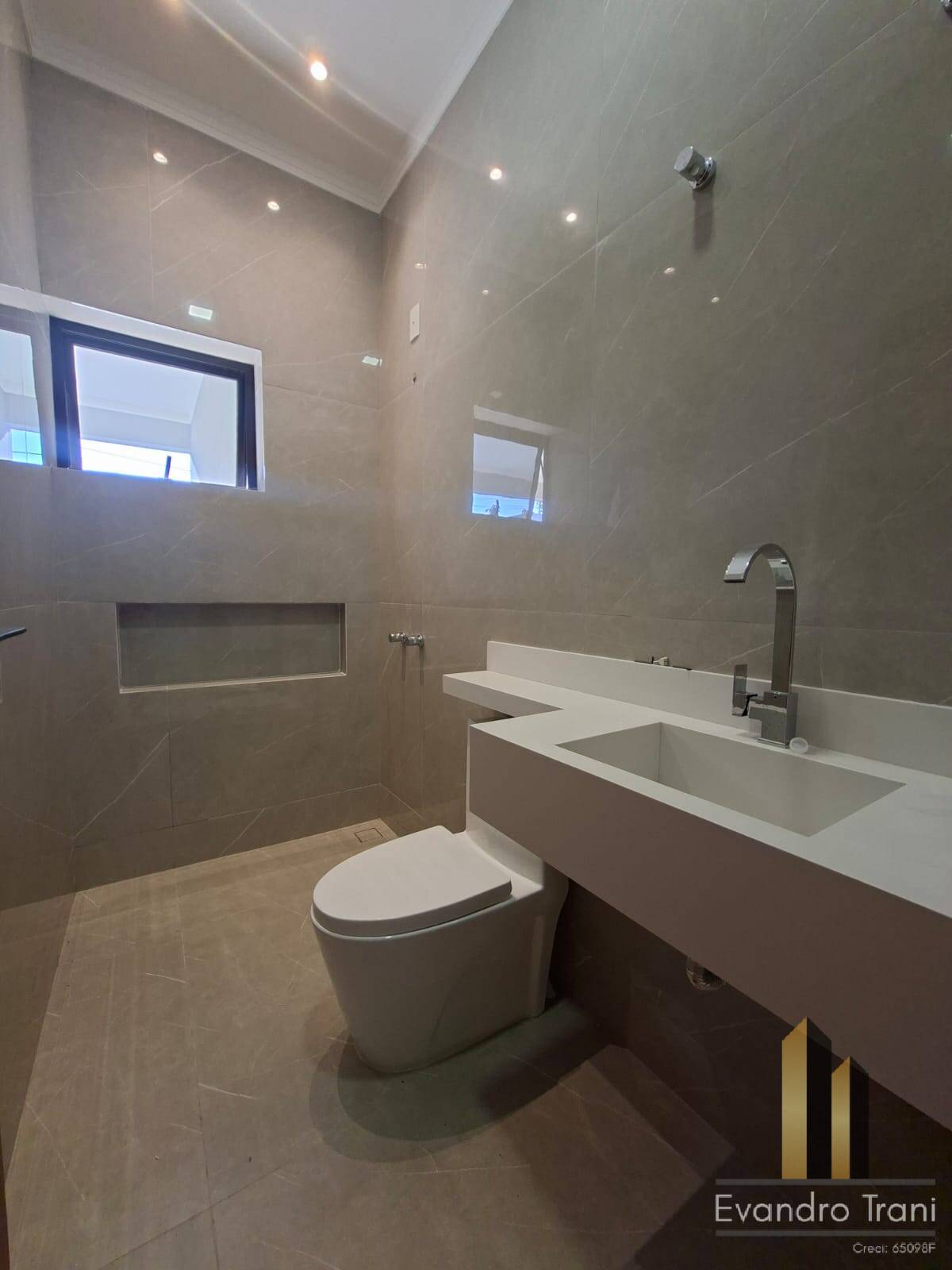 Casa à venda com 3 quartos, 250m² - Foto 11