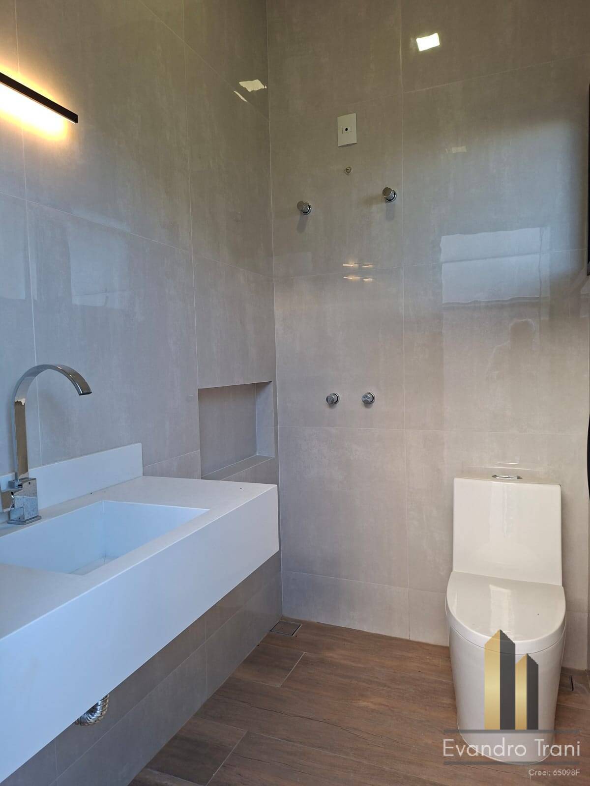 Casa à venda com 3 quartos, 250m² - Foto 22