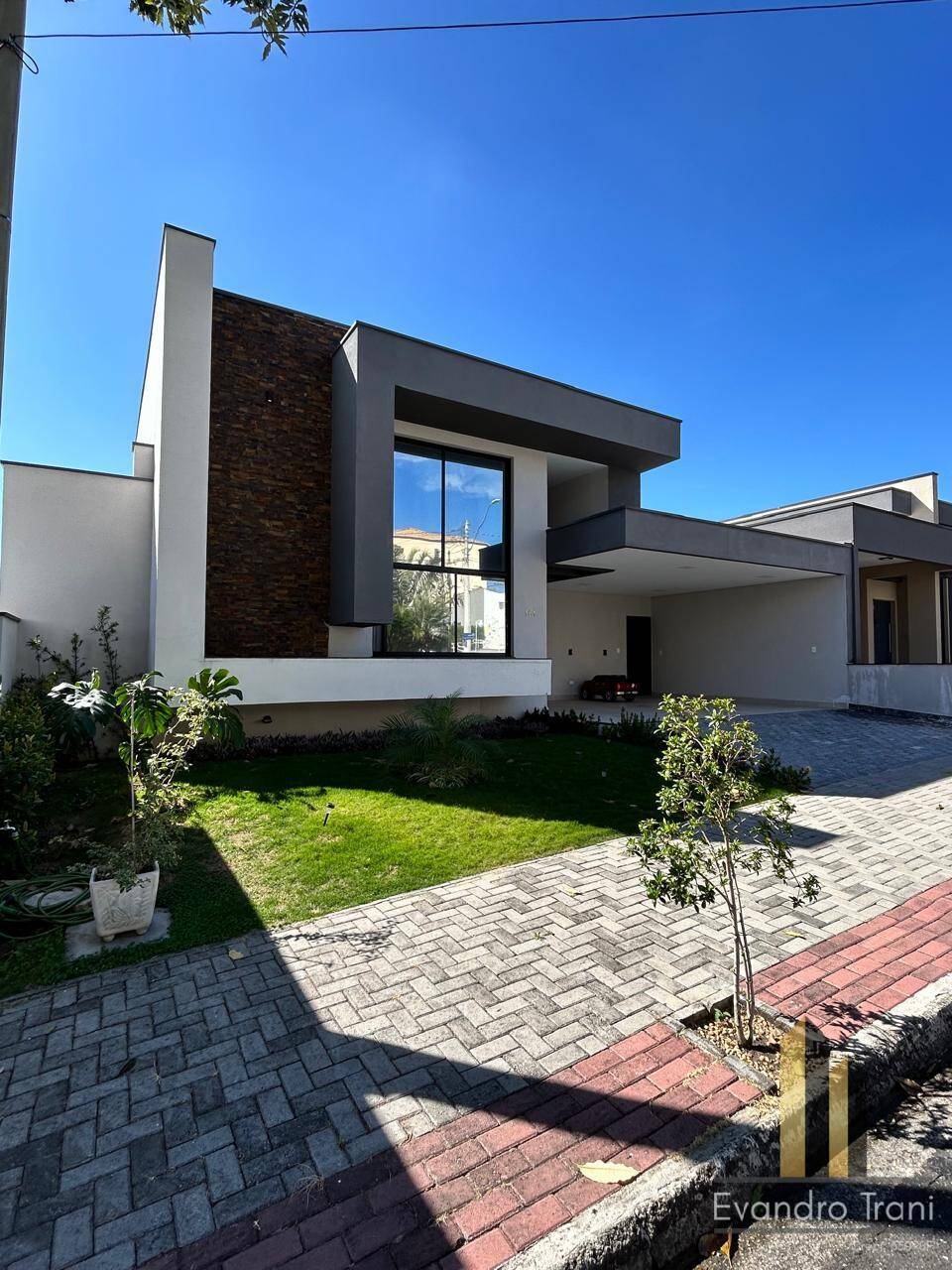 Casa, 3 quartos, 310 m² - Foto 1