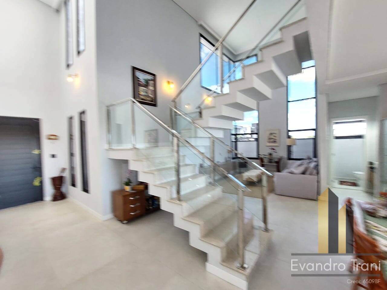 Casa, 3 quartos, 504 m² - Foto 1