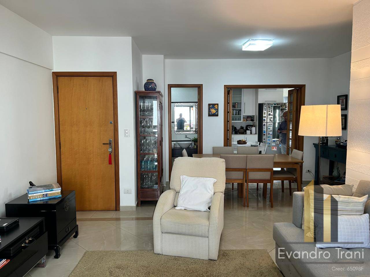Apartamento, 4 quartos, 144 m² - Foto 2