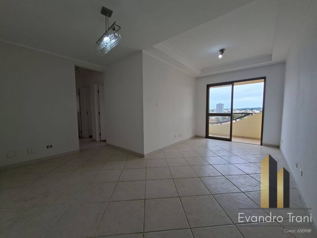 Apartamento, 3 quartos, 77 m² - Foto 1