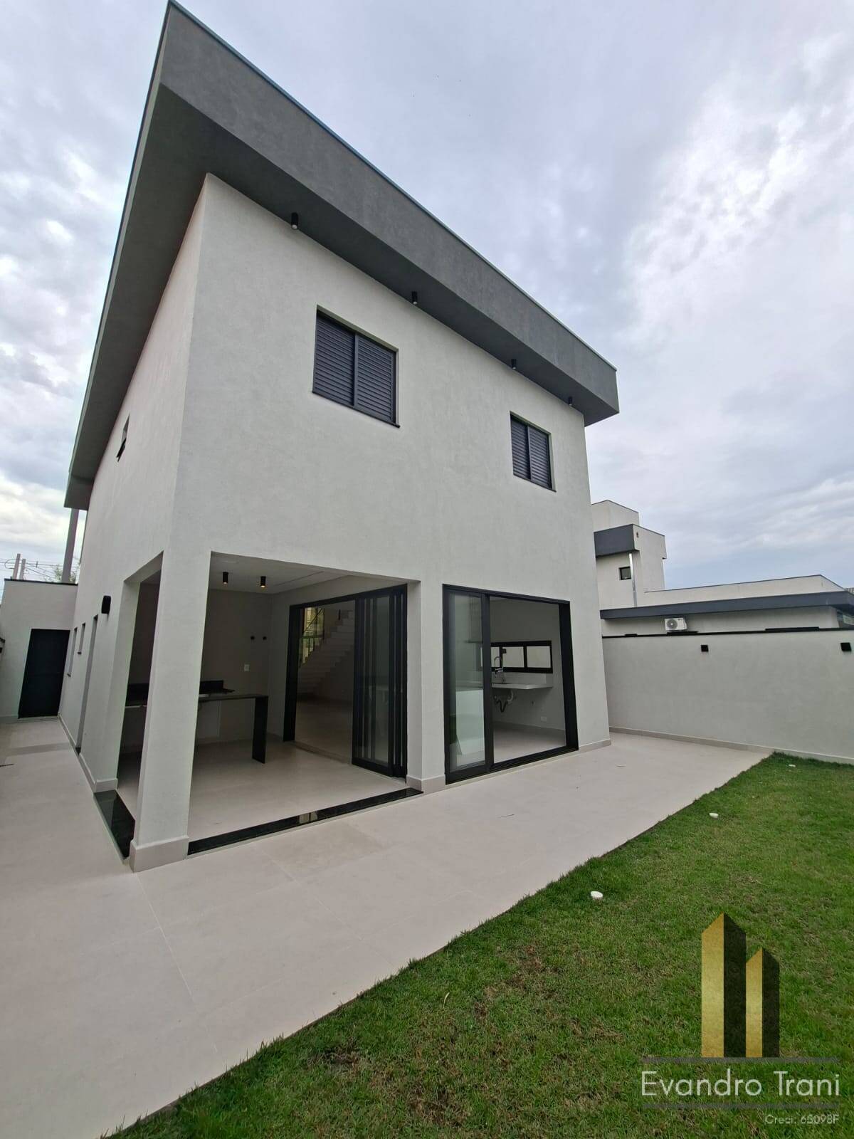 Casa, 3 quartos, 200 m² - Foto 33