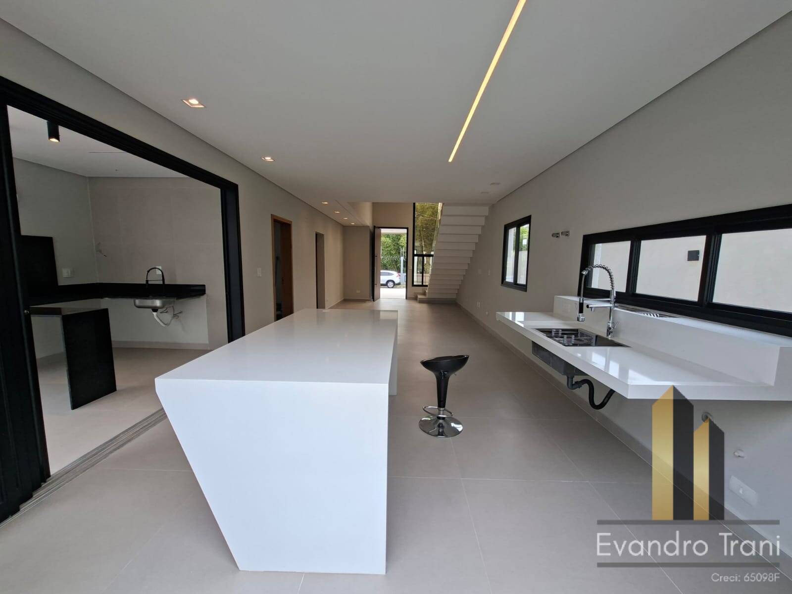 Casa, 3 quartos, 200 m² - Foto 10