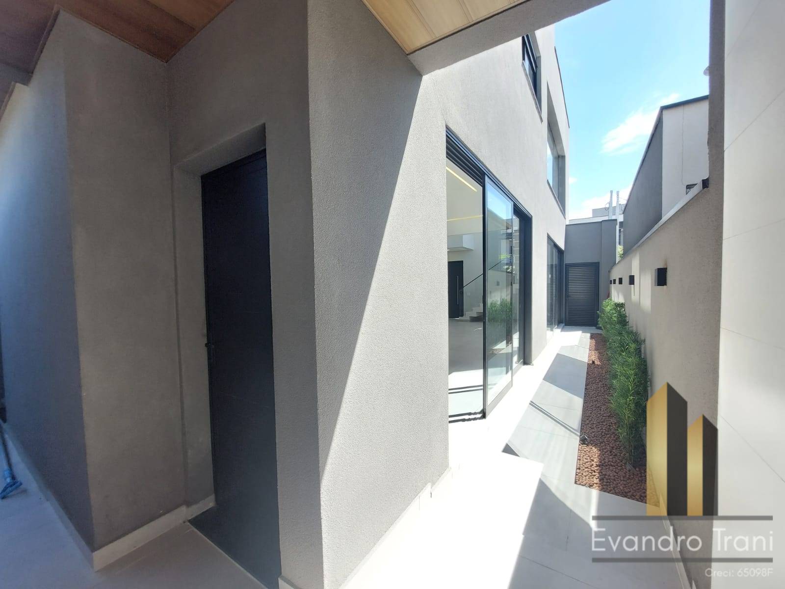 Casa, 4 quartos, 246 m² - Foto 11