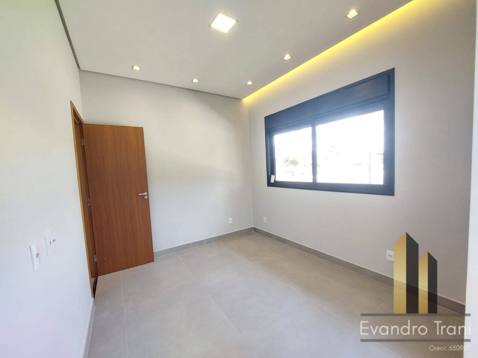 Casa, 4 quartos, 246 m² - Foto 31