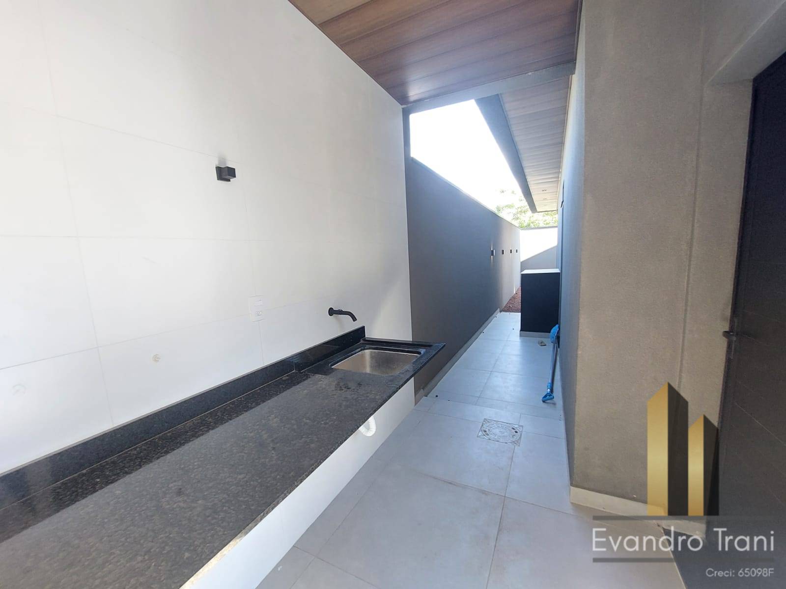 Casa, 4 quartos, 246 m² - Foto 35