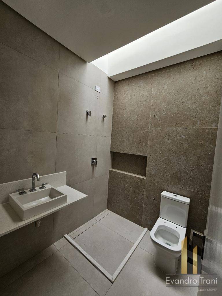 Casa, 4 quartos, 900 m² - Foto 22