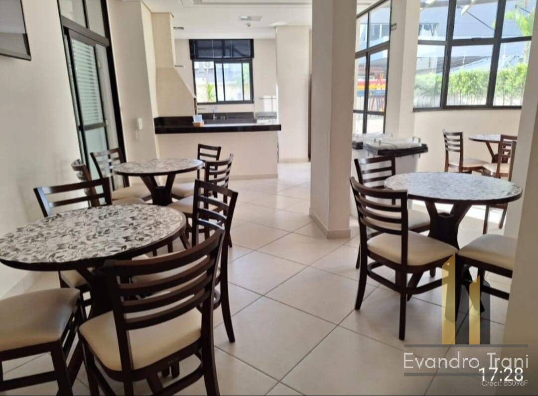 Apartamento, 3 quartos, 152 m² - Foto 8