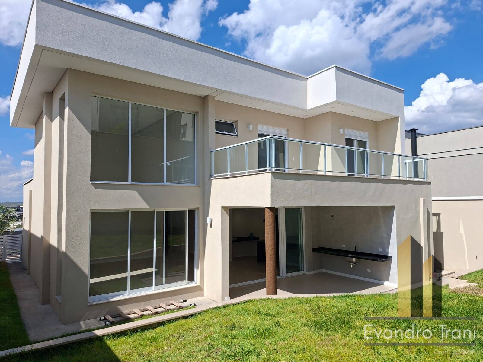 Casa, 4 quartos, 451 m² - Foto 2