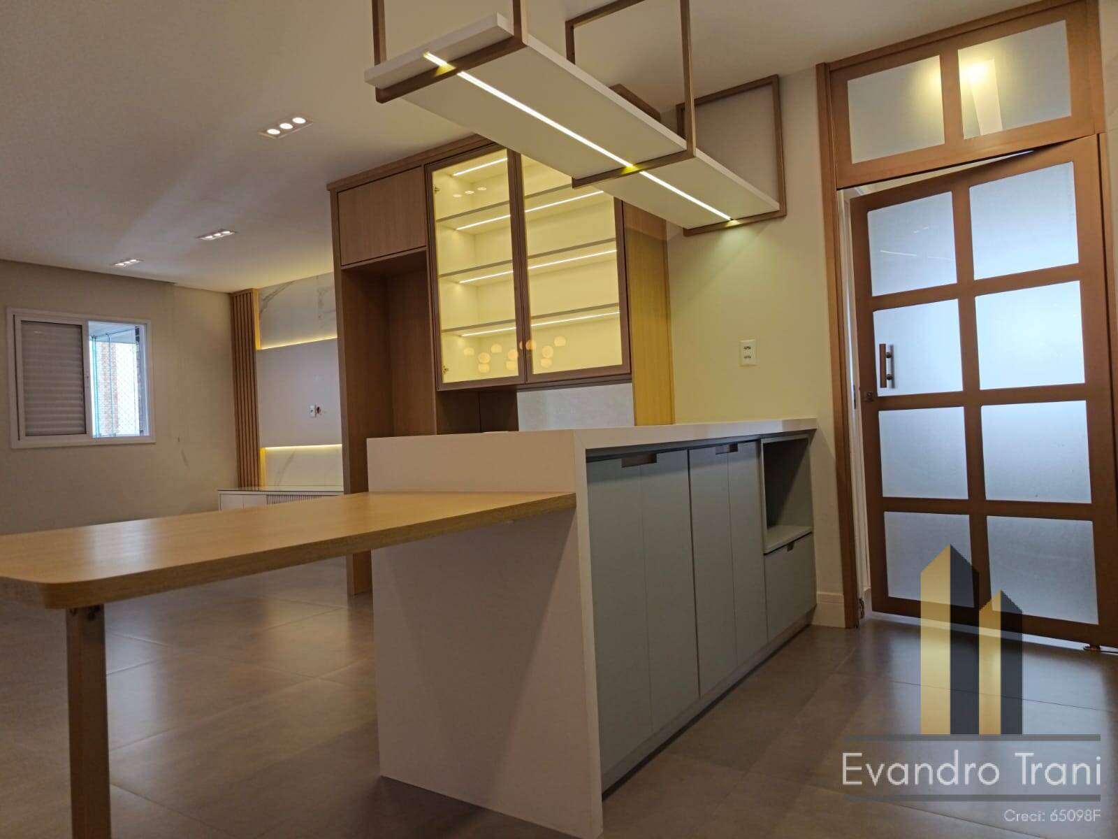 Apartamento, 3 quartos, 114 m² - Foto 1