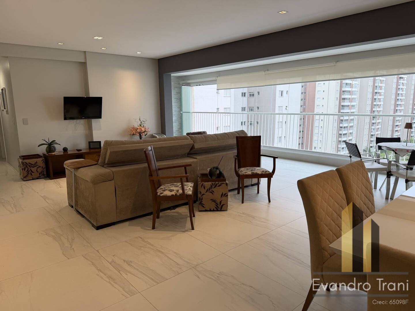Apartamento, 3 quartos, 156 m² - Foto 2