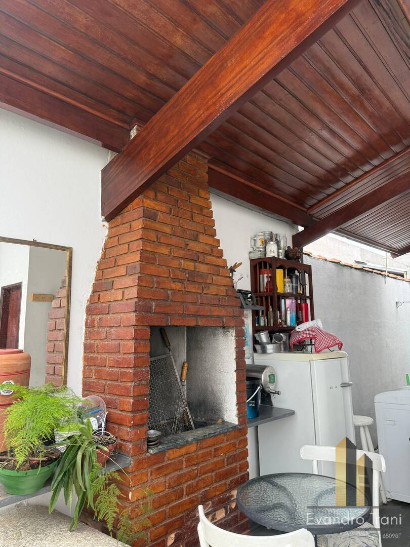 Casa, 3 quartos, 250 m² - Foto 6