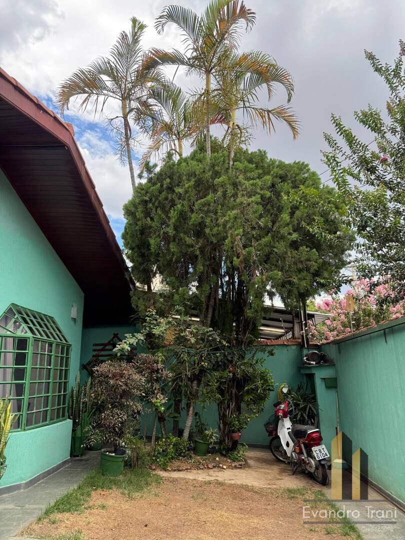 Casa, 3 quartos, 250 m² - Foto 13