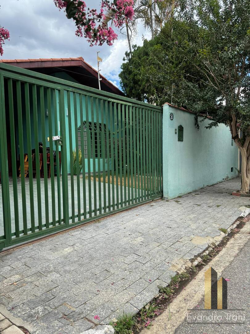 Casa, 3 quartos, 250 m² - Foto 24