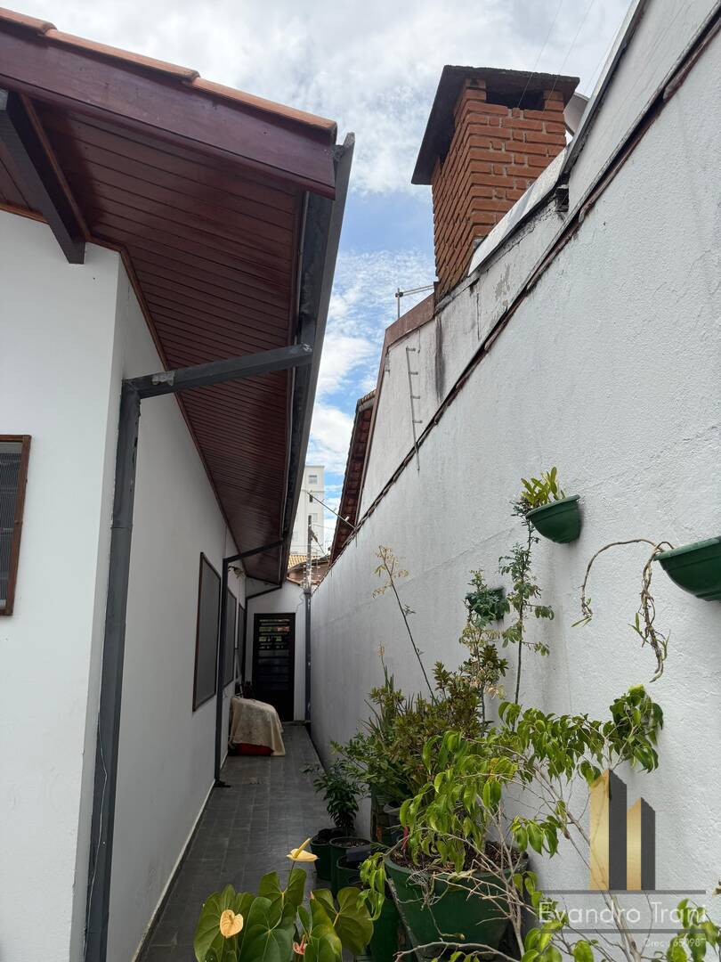 Casa, 3 quartos, 250 m² - Foto 27