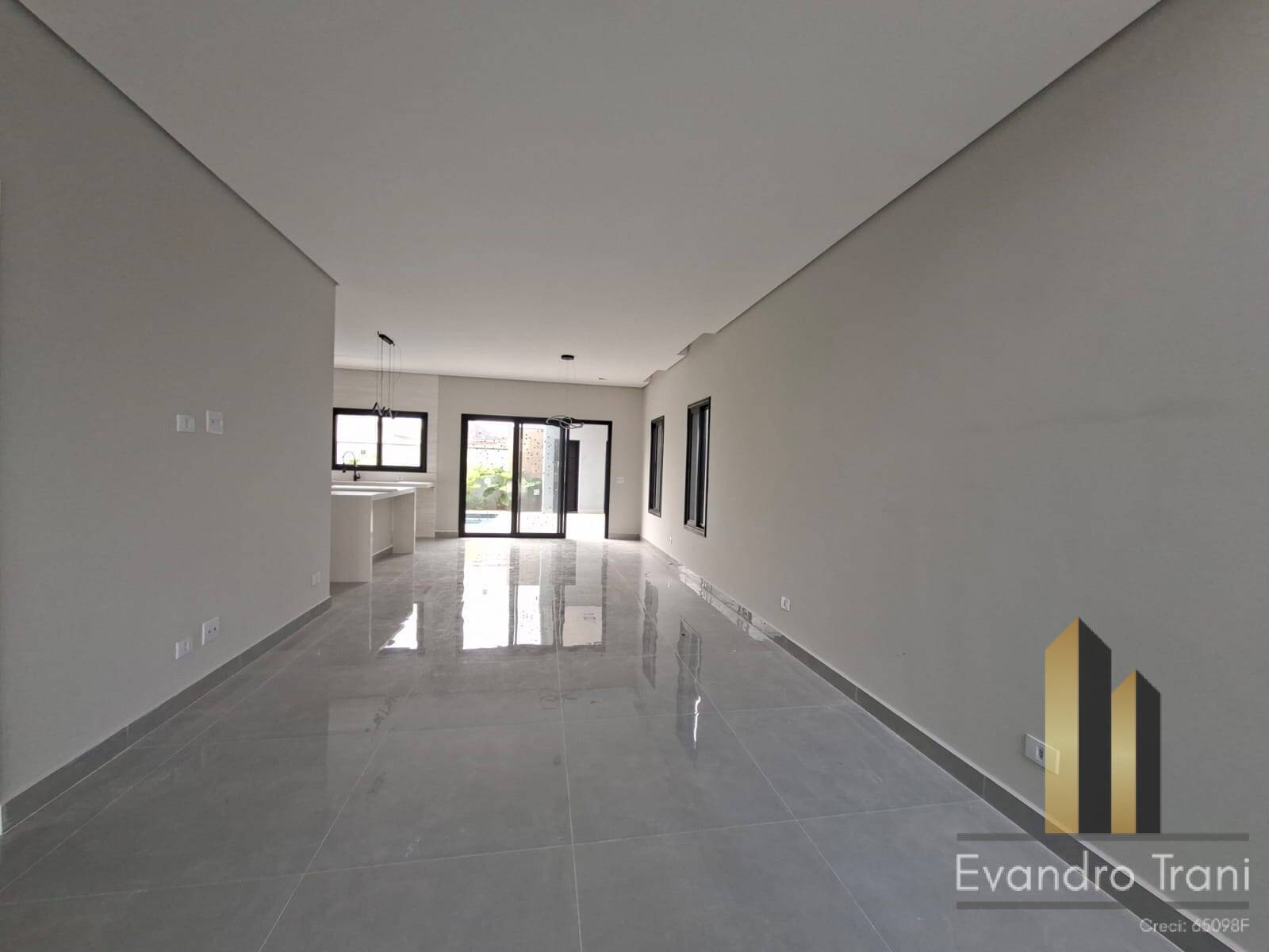 Casa, 4 quartos, 257 m² - Foto 12