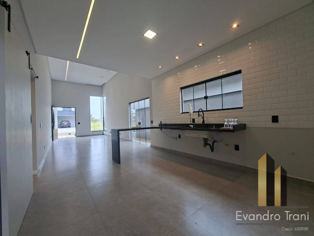 Casa, 3 quartos, 250 m² - Foto 8