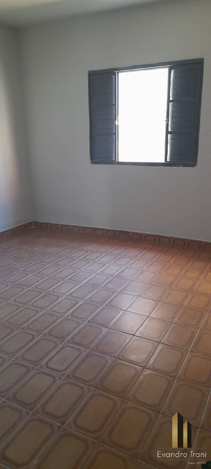 Casa, 2 quartos, 630 m² - Foto 1