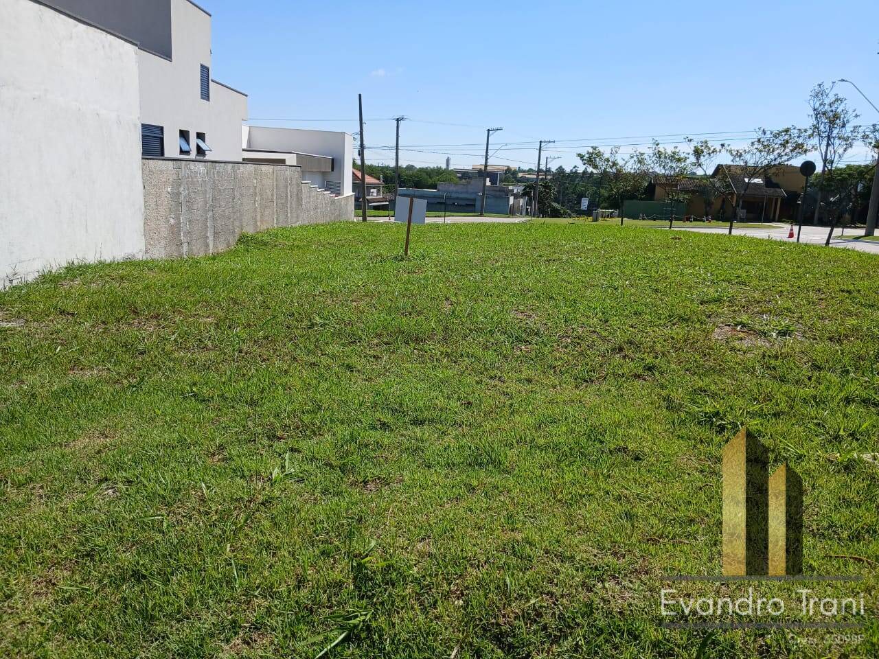 Terreno, 300 m² - Foto 1