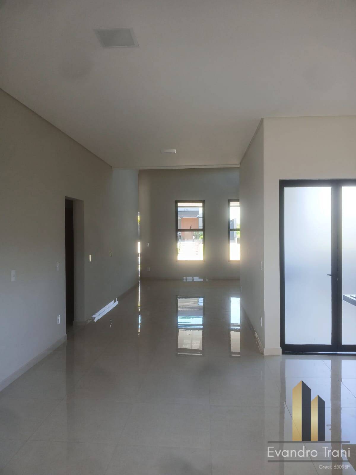 Casa Térrea Cond. Santa Mônica - Caçapava