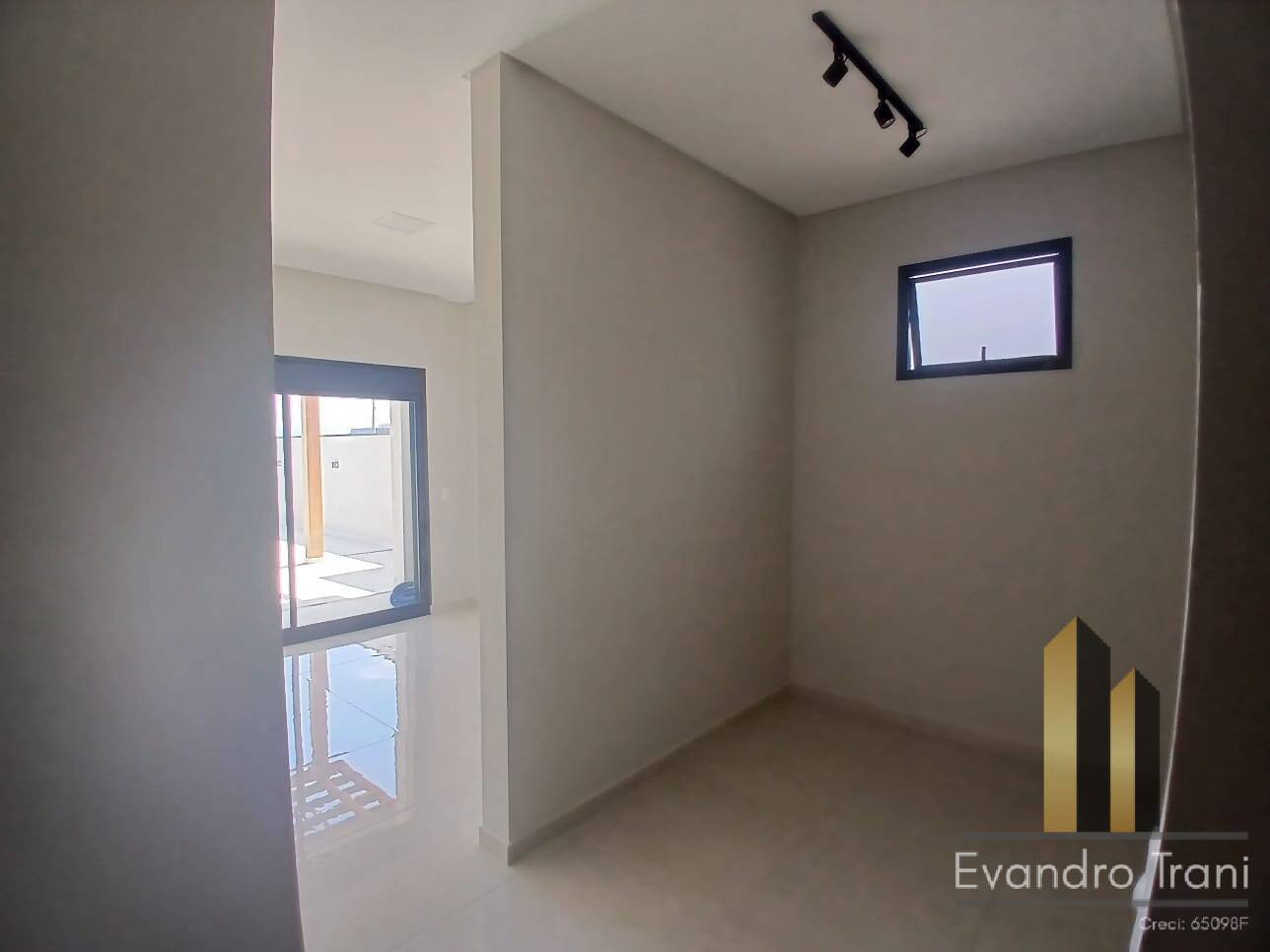 Casa Térrea Cond. Santa Mônica - Caçapava