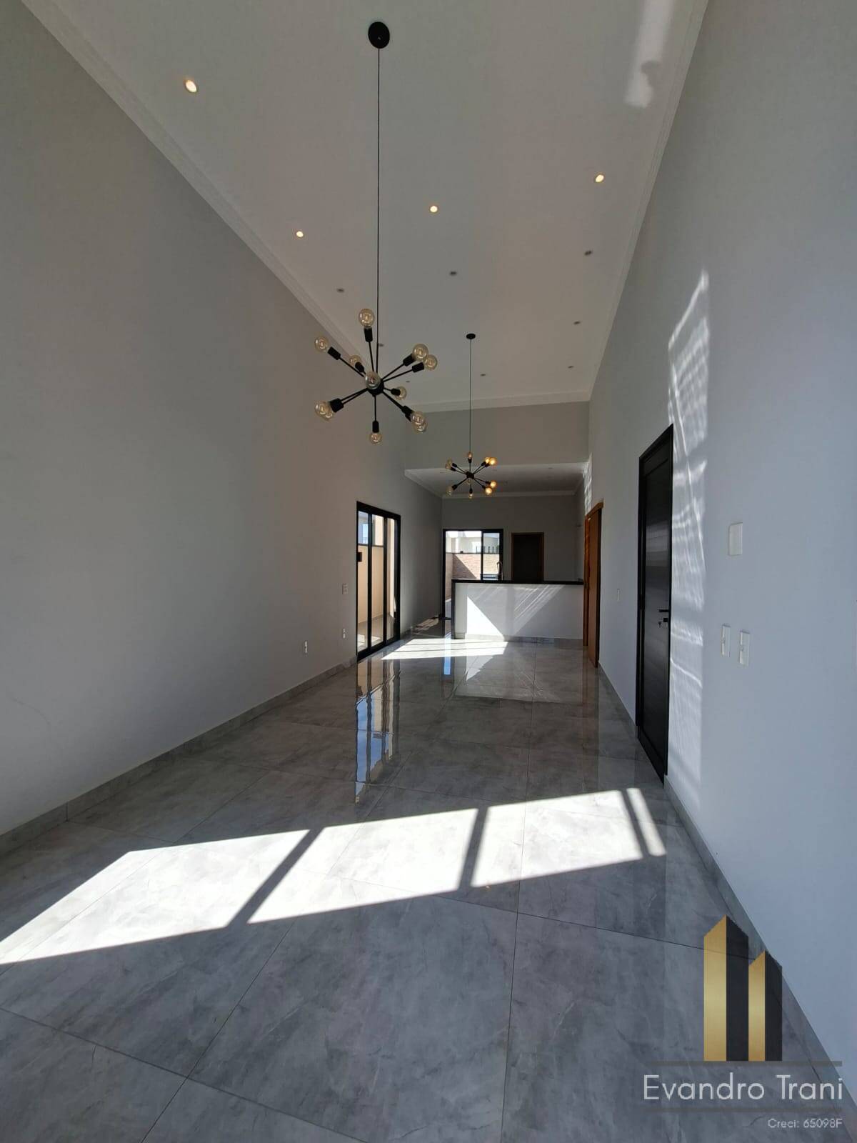 Casa, 3 quartos, 250 m² - Foto 11