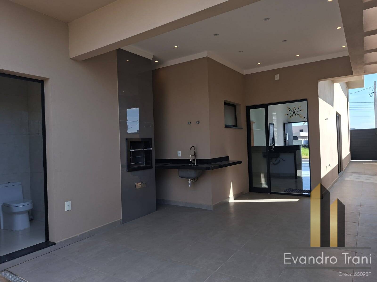Casa, 3 quartos, 250 m² - Foto 13