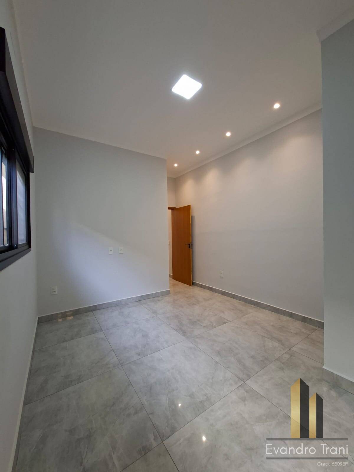 Casa, 3 quartos, 250 m² - Foto 23