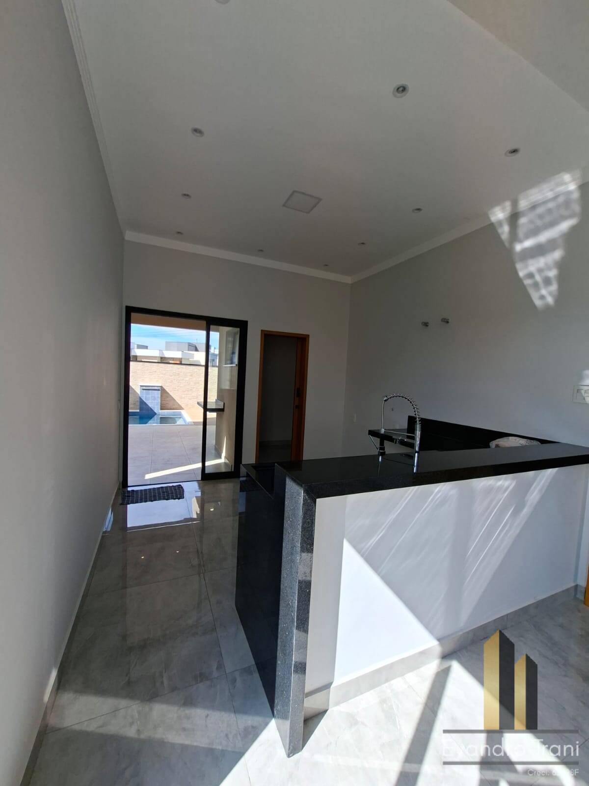 Casa, 3 quartos, 250 m² - Foto 21