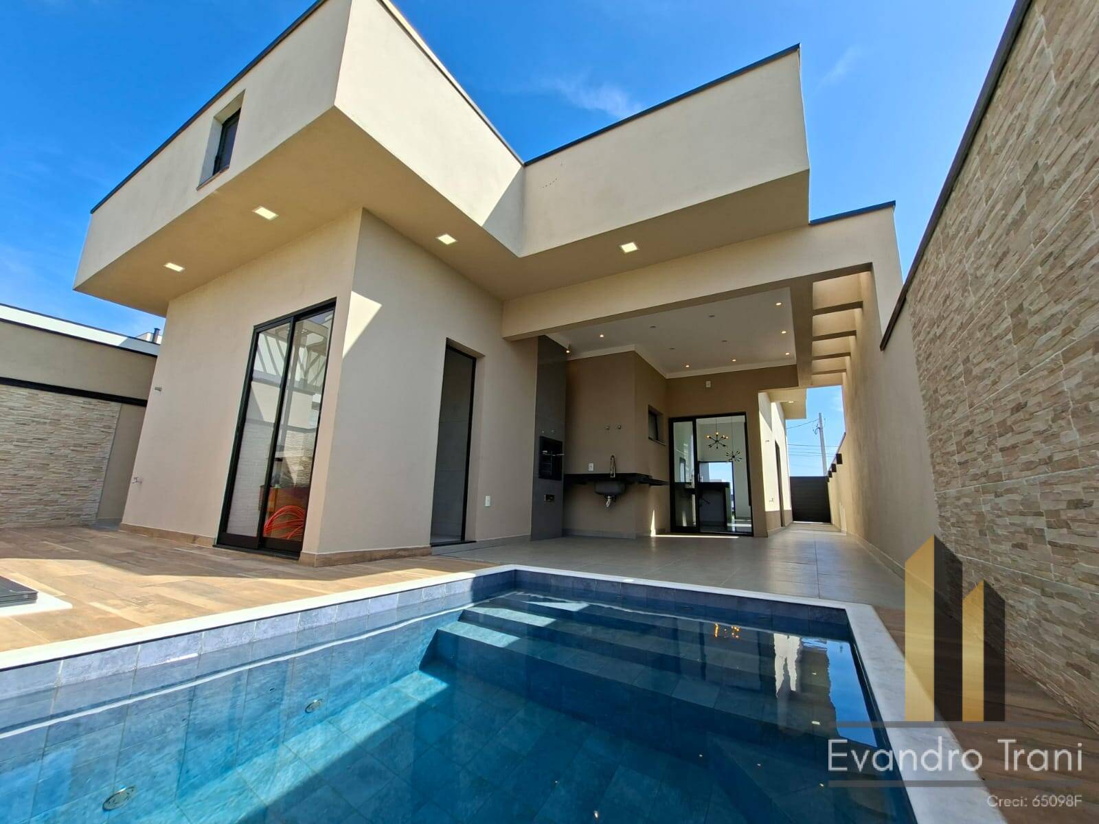 Casa, 3 quartos, 250 m² - Foto 29