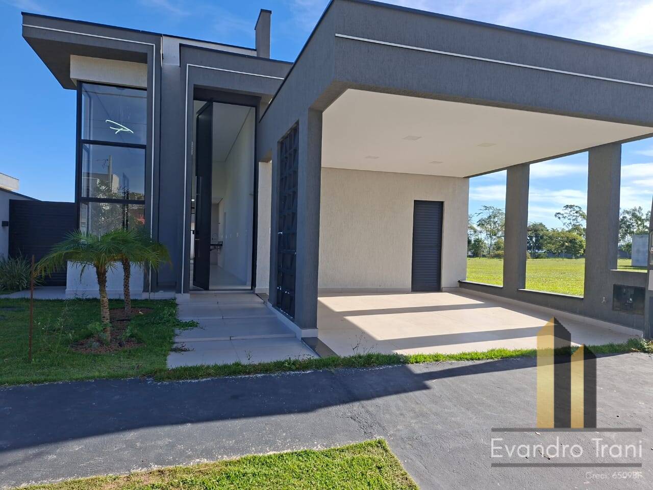 Casa, 3 quartos, 250 m² - Foto 2