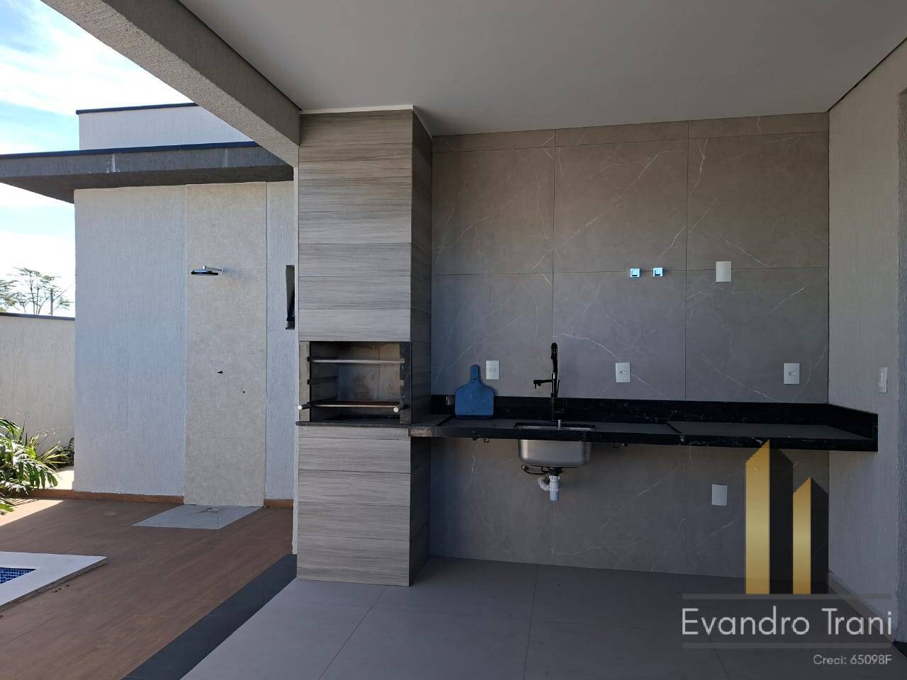 Casa, 3 quartos, 250 m² - Foto 27