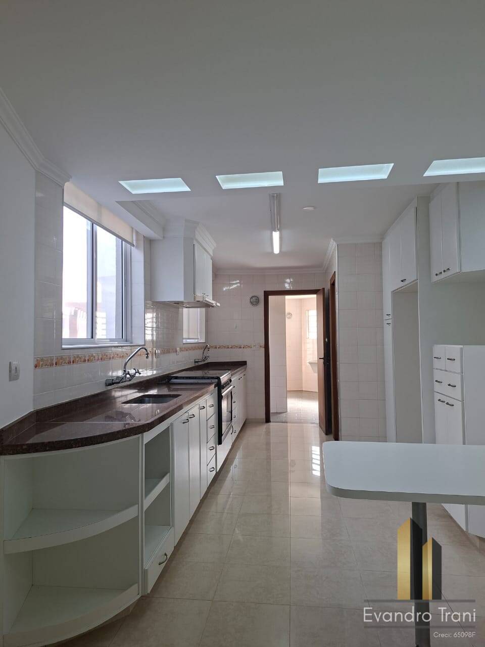 Casa, 4 quartos, 450 m² - Foto 29