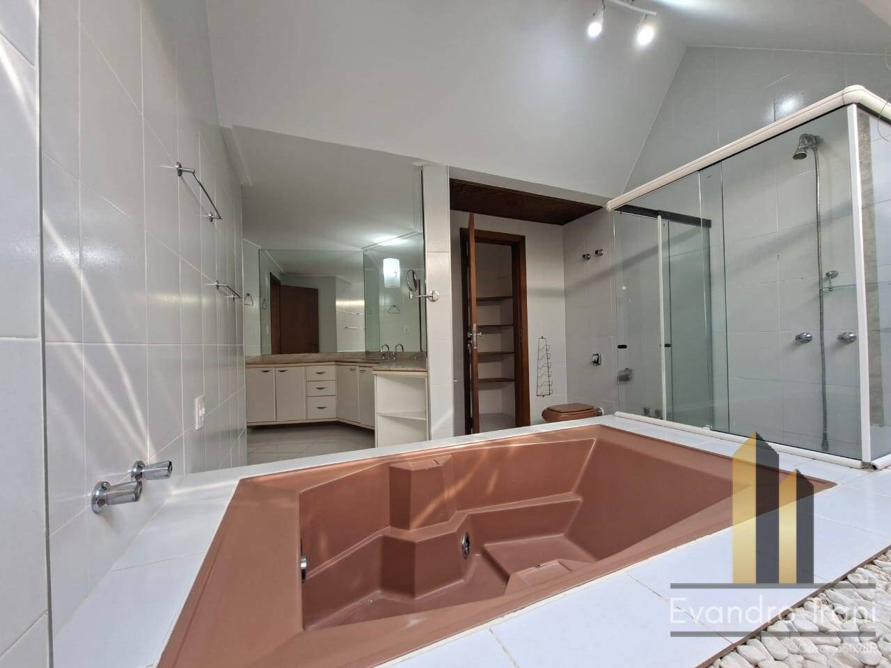 Casa, 4 quartos, 450 m² - Foto 41