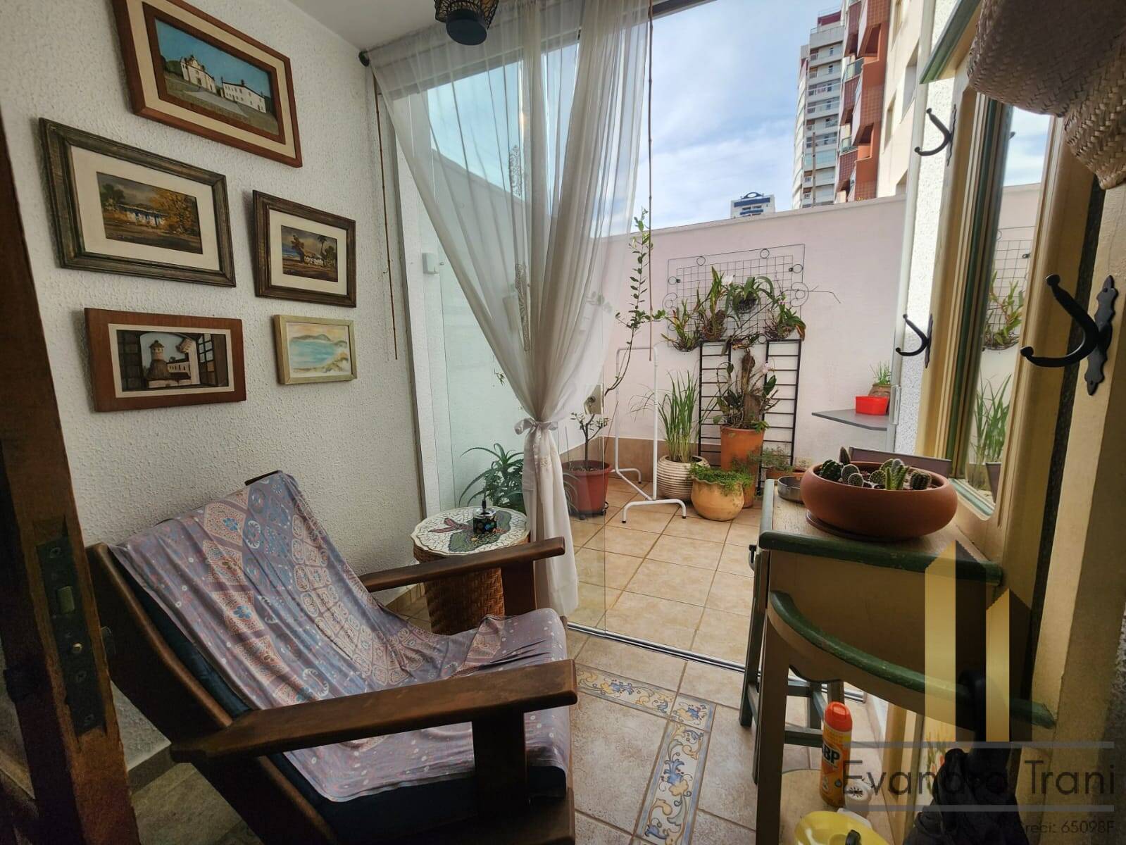 Casa em condomínio à venda no Jardim Aquarius – 120 m²