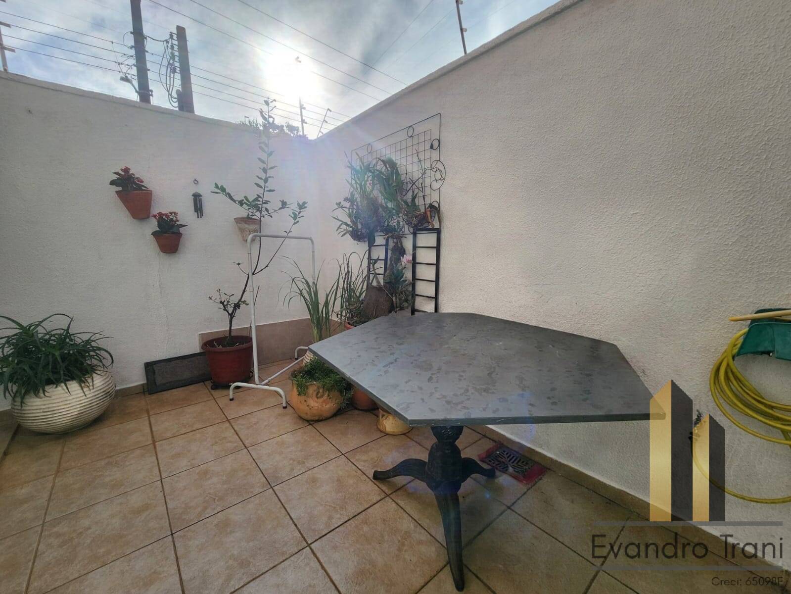 Casa em condomínio à venda no Jardim Aquarius – 120 m²