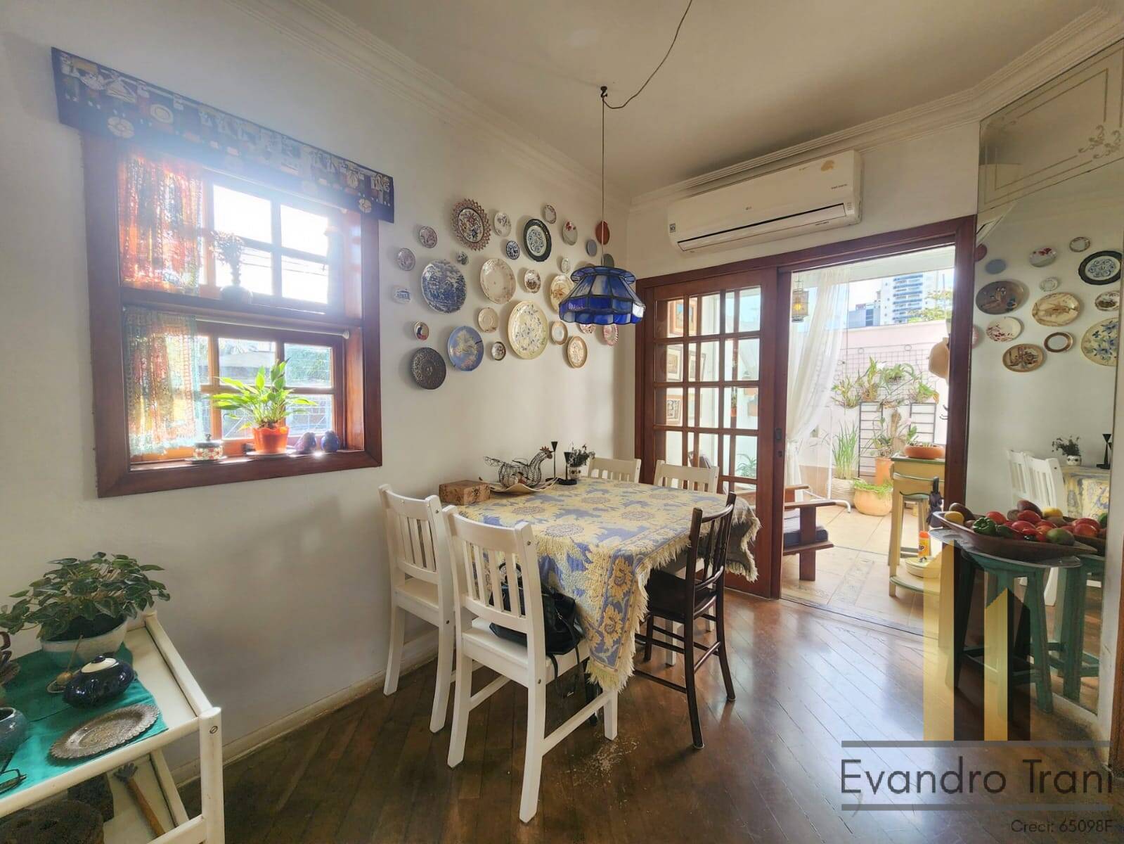 Casa em condomínio à venda no Jardim Aquarius – 120 m²