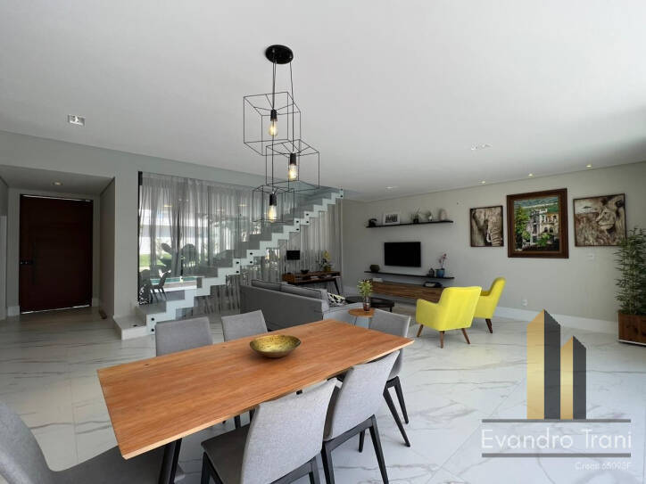 Casa com 4 suítes - Urbanova - São José dos Campos/SP -R4 2.690.000,00