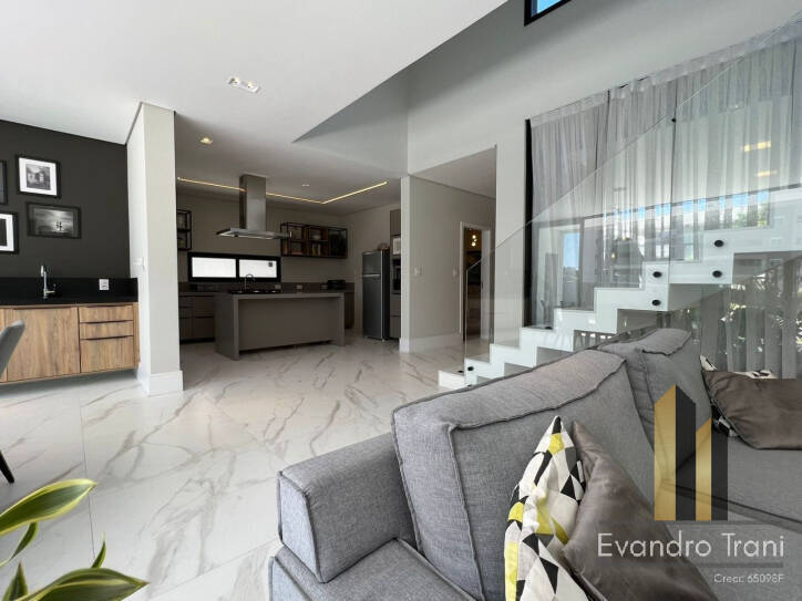 Casa com 4 suítes - Urbanova - São José dos Campos/SP -R4 2.690.000,00