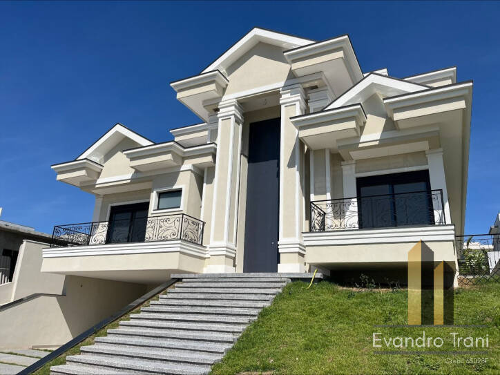 Casa À Venda |4 suítes | Urbanova | São José dos Campos/SP